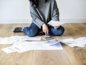 Woman managing the debt