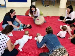 סדנת רגעים ראשונים במרכז הפעו"ט